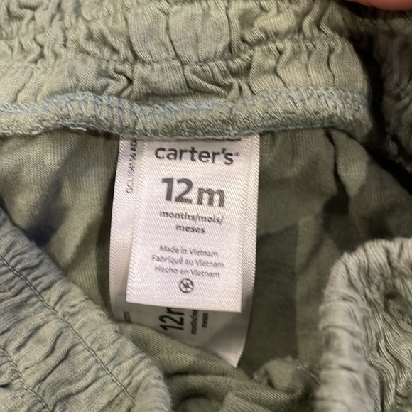 Carter’s skirt with built in diaper cover - Picture 2 of 4